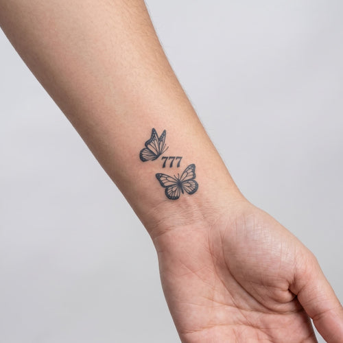 Tatouage ephemere papillon mini et chiffre chance 777